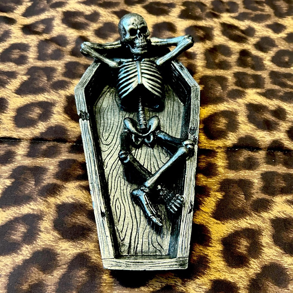 Skeleton Tabletop Decor